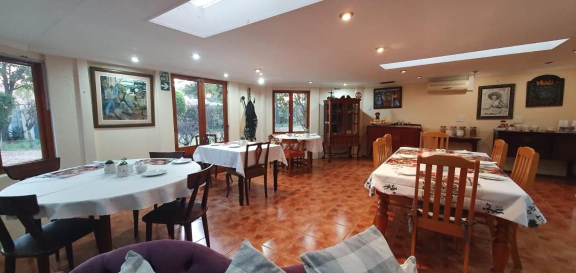 Chez Nous Bed And Breakfast & Self Catering ดันดี ภายนอก รูปภาพ