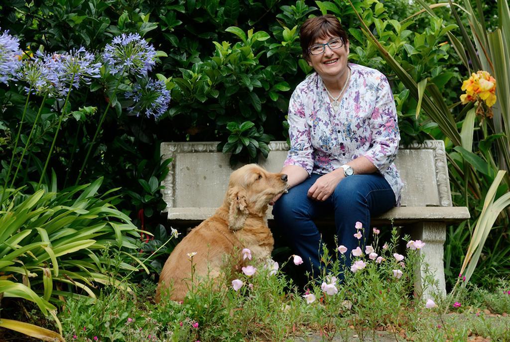 Chez Nous Bed And Breakfast & Self Catering ดันดี ภายนอก รูปภาพ